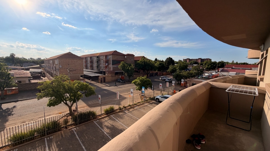 1 Bedroom Property for Sale in Bult South North West